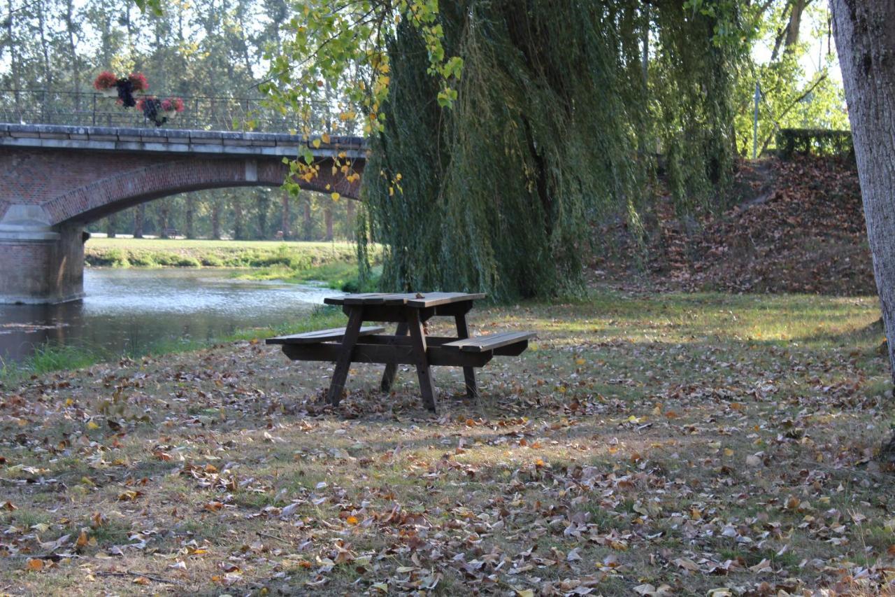 Chez Santia Villa Brinon-sur-Sauldre Eksteriør billede
